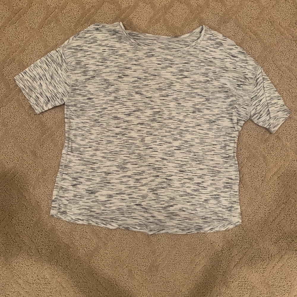 Short Sleeve LuLuLemon Top